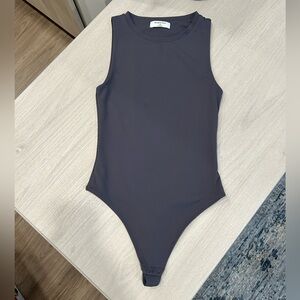 Aritzia Babaton Bodysuit